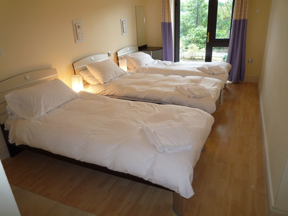 2 Mile Lodge ケンメア エクステリア 写真